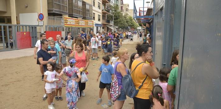 La Comissió del Bou celebra per primera una jornada de portes obertes al ‘corro’