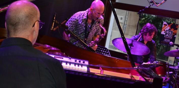 La ciutat inaugura el festival Real Jazz amb el concert de Yei Yi & Co