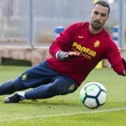 Asenjo ja té l’alta mèdica i posa punt i final al seu calvari particular amb les lesions