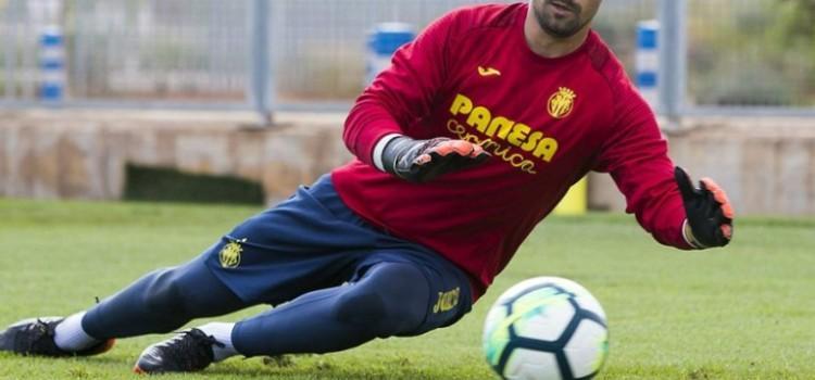 Asenjo ja té l’alta mèdica i posa punt i final al seu calvari particular amb les lesions