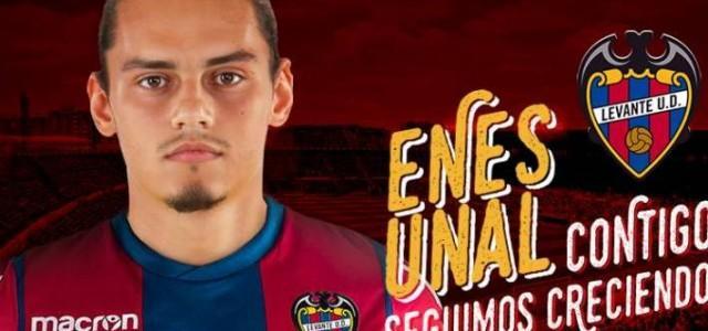 El Villarreal cedeix al davanter turc Enes Ünal al Llevant fins a final de temporada