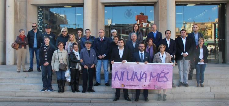 La corporació municipal guarda silenci per l’assassinat masclista ocorregut a Elda