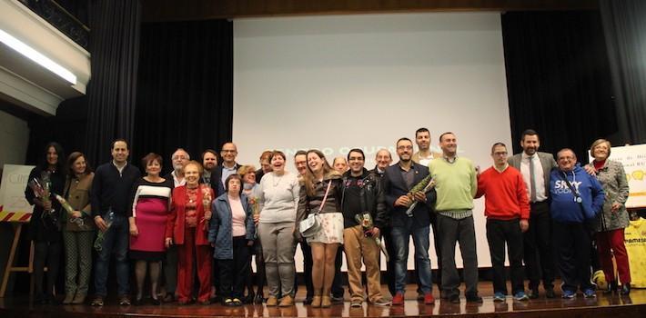 El Centre Ocupacional celebra el seu 25é aniversari amb l’exposició de treballs dels usuaris a la Caixa Rural