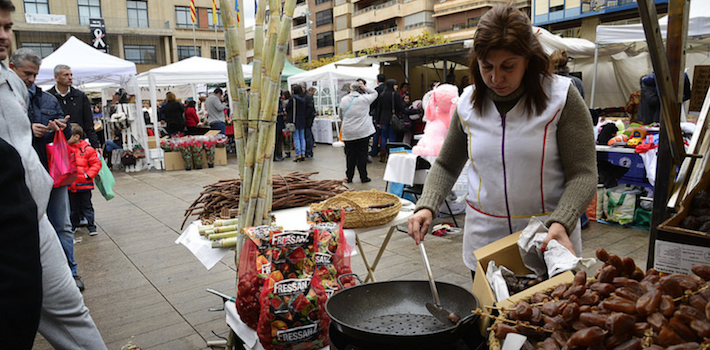 La Fira de Santa Caterina més solidària arriba enguany amb 246 parades de tot l’Estat i un parc d’atraccions