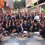 Una desena d’entitats musicals prenen els carrers a Vila-real per a honrar a Santa Cecília