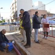 Serveis Públics respon a una demanda veïnal i renova voreres i canonades del carrer dels Màrtirs de la Independència