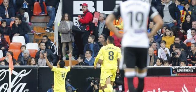 El Villarreal assalta Mestalla per tercera temporada consecutiva gràcies a un solitari gol de Carlos Bacca (0-1)