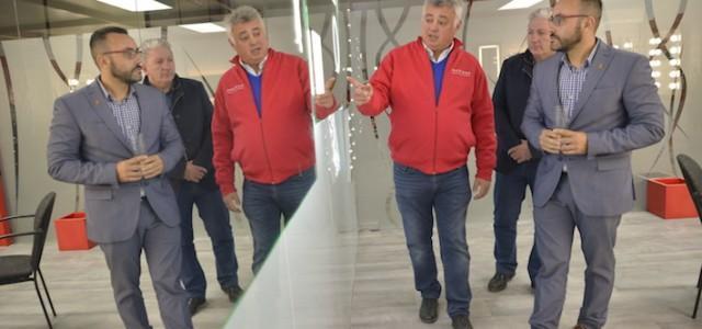 L’alcalde inicia una ronda de visites a empreses innovadores per a posar en valor el talent emprenedor local