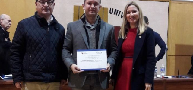 L’oficial Alfonso Monfort de la Policia Local obté el premi al millor Treball Final de Màster