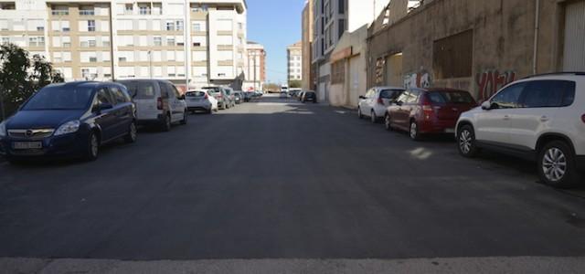 L’Ajuntament finalitza l’asfaltat dels carrers de les Corts Valencianes i Alfons el Magnànim i els obri al tràfic
