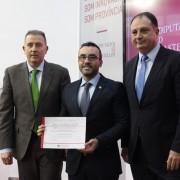Vila-real rep el primer premi de Diputació per l’ús urbà de ceràmica en la remodelació de la plaça del Llaurador