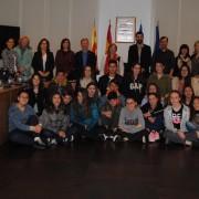 Deu alumnes i cinc professors d’intercanvi del projecte Erasmus plus – Medes visiten l’Ajuntament