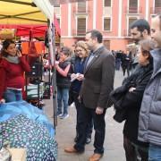 La Fira Outlet celebra per cinqué any amb una trentena de comerços a la plaça Major 