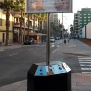 S’instal·len huit papereres de recollida selectiva per a facilitar el reciclatge de carregadors, tòners o bateries