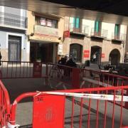 Cs demana que s’inicie la renovació del revestiment de les peces de la Plaça Major quan abans