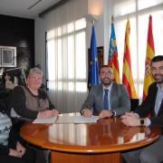 Vila-real signa el conveni amb Acudim per col·laborar amb els programes d’informació, assessorament i acompanyament