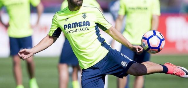 El Villarreal torna al treball esperant que Costa i Fuego estiguen per al diumenge