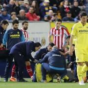 Fornals dóna un esglai en desplomar-se al sòl en patir presíncope en ple partit contra l’Athletic