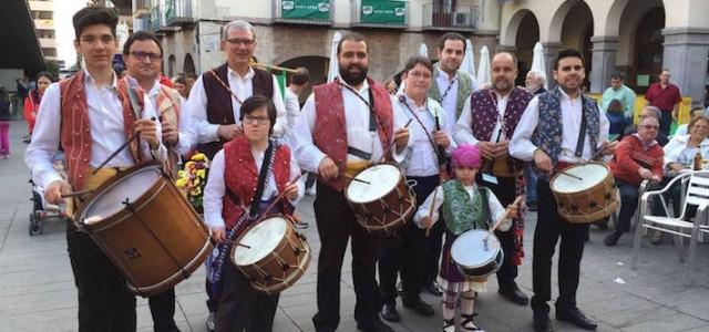 El Trull celebra trenta anys de pràctica professional de dolçaina i tabal a la ciutat amb un programa especial