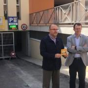 El pàrquing de la plaça Colom es reobri demà reconvertit en zona blava i amb una hora d’aparcament gratuït