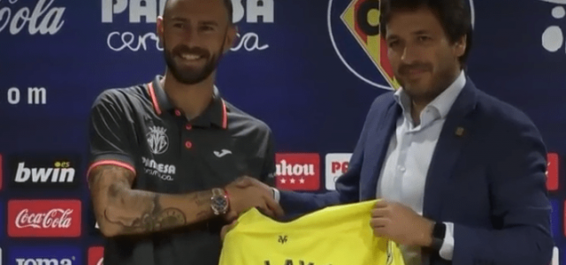 Layún: “M’encantaria formar part de l’equip que guanye el primer títol per al Villarreal”