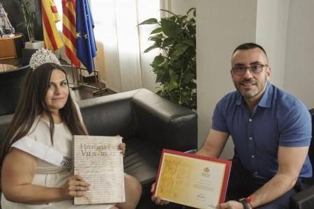 L’Ajuntament de Vila-real ret honors a Ainara Moreno, guanyadora del títol Miss Espanya Plus Size 2018