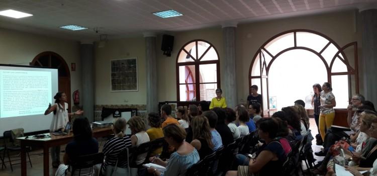 Un centenar de docents participen al seminari de formació en igualtat  ‘La coeducació a l’escola’