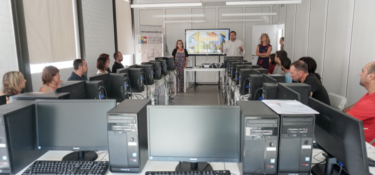 Arranca el curs de Ceràmica Inkjet del Pacte Territorial per l’Ocupació dels Municipis Ceràmics