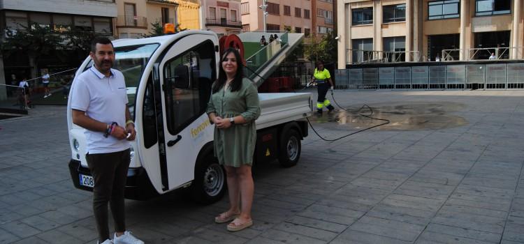 Vila-real estrena en festes un vehicle de neteja 100% ecològic amb una emissió zero de CO² i cap molèstia acústica
