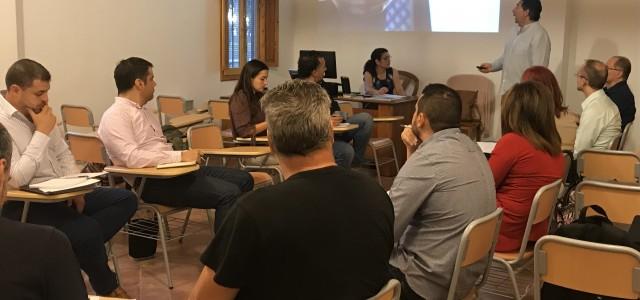 El Club de Networking Castelló es forma sobre la utilitat de WhatsApp Business