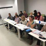 Normalització adapta els cursos de valencià al calendari d’exàmens oficials i Voluntariat pel Valencià