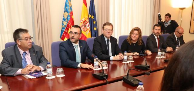 Puig avala la projecció de Destaca en el sistema de la innovació de la Comunitat i rep al comitè organitzador 