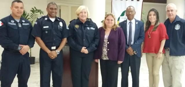 La Policia Local exporta el model mediació de Vila-real a Panamà i Colòmbia amb conferències i cursos