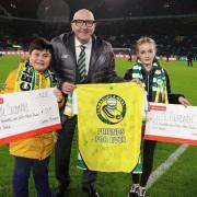 La penya de Glasgow, ‘The Sixty Seven Bhoys, seguidora del Cèltic F.C. dóna 600 euros a Aspanion