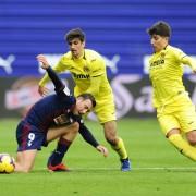 El Villarreal suma un empat davant l’Eibar en un partit frenètic en què van brillar els porters (0-0)