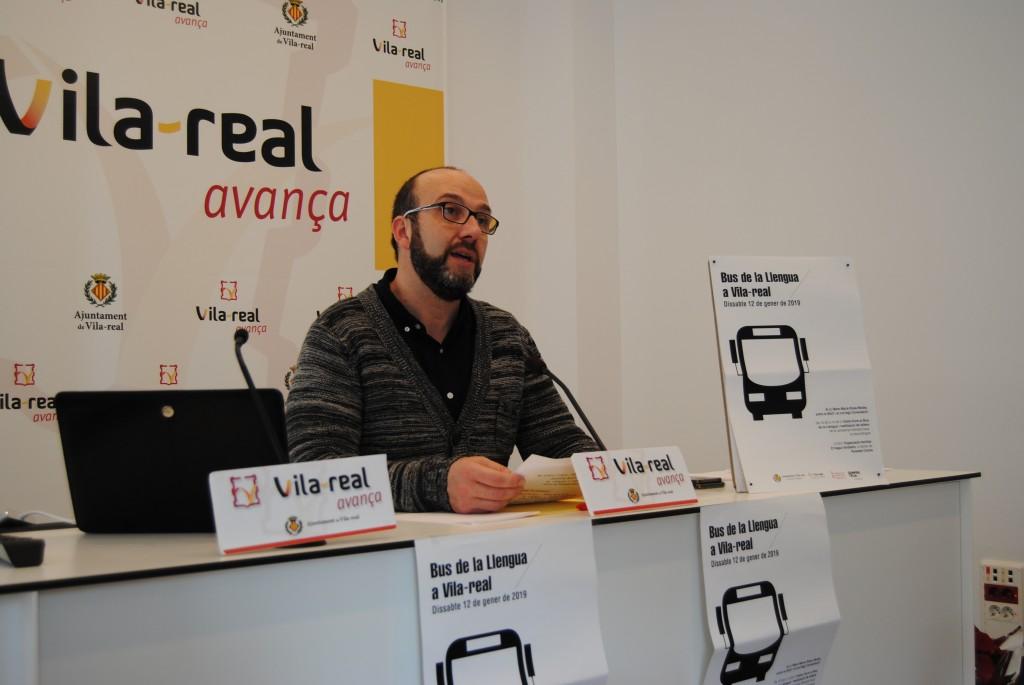 Santi Cortells. Presentació del Bus per la Llengua