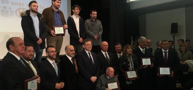 La Cooperativa i Caixa Rural Vila-real compleix cent anys estrenant himne i homenatjant a persones i institucions representatives 