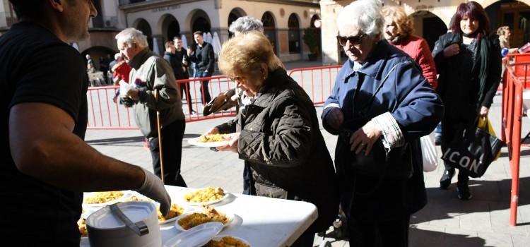 Multitudinària Festa Major pel Centenari de Caixa Rural Vila-real amb l’assistència de més de dues mil persones