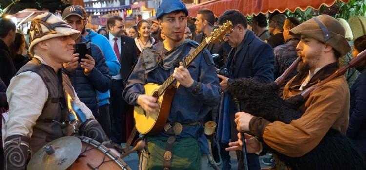 Comença el Mercat Medieval amb motiu de les festes fundacionals