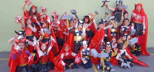 Els escolars del CEIP Concepción Arenal es converteixen en superherois i superheroïnes per Carnaval 