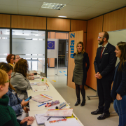 L’entrega dels diplomes posa el punt i final al curs de valencià per a pares i mares de Vila-real