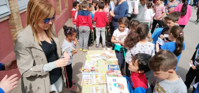 El CEIP Concepción Arenal celebra la Fira del Llibre i premia a l’alumnat més ‘lector’