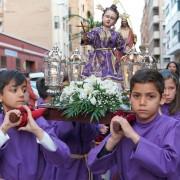Arranquen les processons de Setmana Santa a Vila-real amb la infantil i juvenil