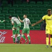 El Villarreal desaprofita un penal en el minut 89 i viu un final dramàtic en el camp del Reial Betis (2-1)