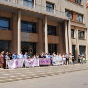 L’Ajuntament ix al carrer per homenatjar l’ùltima víctima de la violència masclista