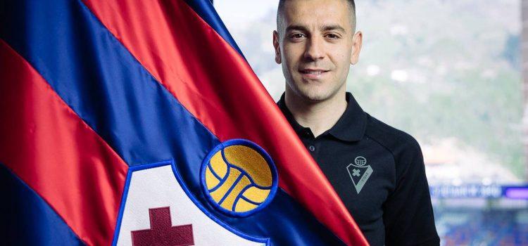 El Villarreal fitxa el lateral dret Rubén Peña (Eibar) per a cinc temporades