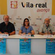 El Correllengua porta la flama de la cultura i la llengua valencianes amb activitats als col·legis i la cercavila cívica 