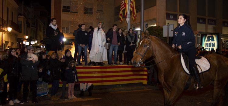 La Covid obliga a suspendre la Matxà de Sant Antoni i els Lluïsos animen als veïns a compartir fotos amb mascotes