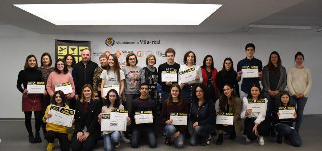 Els vila-realencs Pilar Gil, Sofia Ciupa, Aina Francés i Ayoub Sahil, guanyadors del III Concurs juvenil de relats curts 