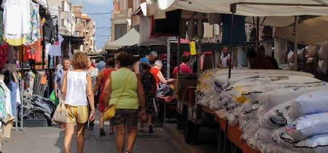El Mercat Ambulant de roba de Vila-real torna el 30 de maig a la Ciutat Esportiva Municipal